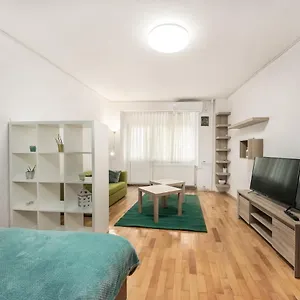 Vlad House Decebal Apartament